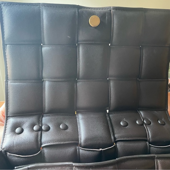 HOST PICK⭐️BOTTEGA VENETA CHAIN CASSETTE BAG -Padded lambskin leather-DARK BROWN - Picture 6 of 16